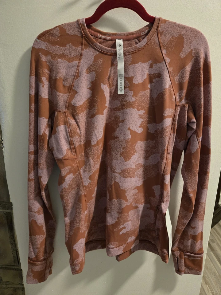 Jacquard Lululemon It’s Rulu Run manga larga rosa camuflaje nuevo con etiquetas para mujer 12 Foto 1 de 4