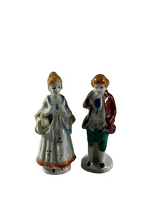 Vintage Occupied Japan Pair Figurines Man Woman Porcelain 3 inch Hand Painted - Picture 1 of 7