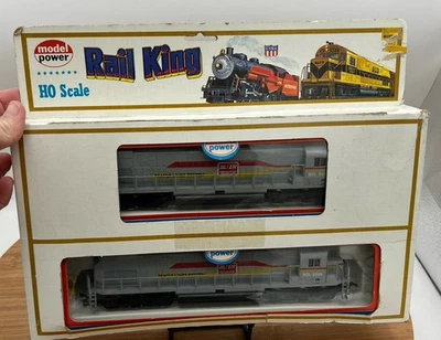 Life-Like Ho Locomotives GP38-2 SCL/L&N 6034 Diesel Loco Family Lines System - Image 1 of 4