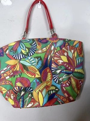 Trina Turk  X large multi color rio floral  vinyl beach tote W/ zip clutch — 第 1/4 张图片