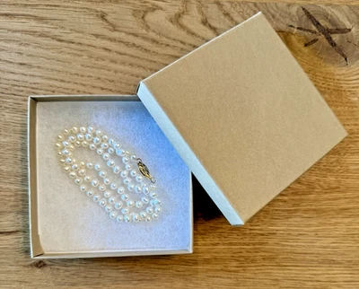 14K & PEARL NECKLACE w Cultured Pearl Beads Strand 18.75” 14 Gr Marked 14K & 585 - Image 1 of 4