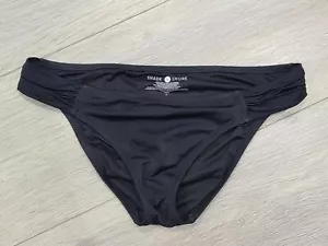 Shade And Shore Bikinihose groß schwarz gekratzte Seiten - Bild 1 von 4