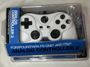NEW ~ PS1 / PS2 TTX Tech Analog Wired Controller ( White ) PlayStation One & Two - Picture 1 of 2