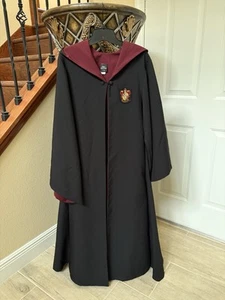 Gryffindor Robe Authentic Universal studios Size XS - Picture 1 of 5