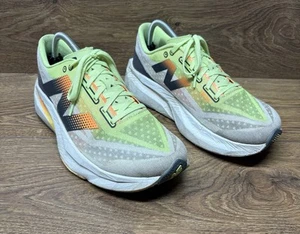 New balance Fuel Cell Rebel V4 Men's Size 9.5 Running Shoes White Hot Mango - Picture 1 of 8