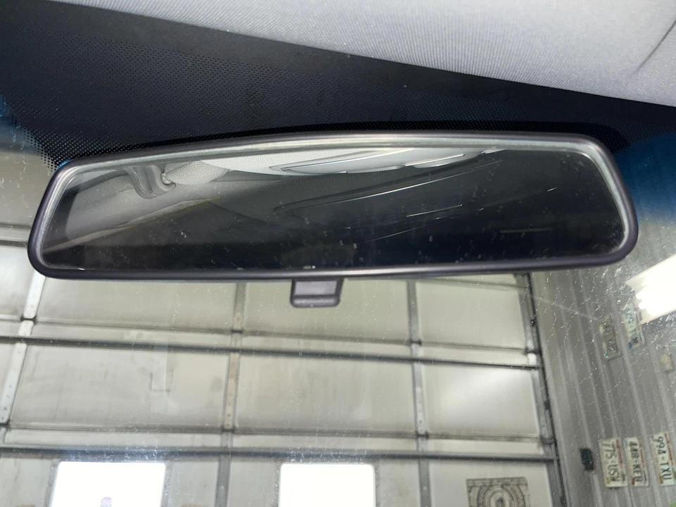 Espejo retrovisor 11 12 13 14 15 KIA SORENTO sin atenuación automática 851011U000 Foto 1 de 1