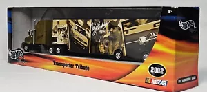 HOTWHEELS NASCAR CALE YARBOROUGH TRUCK TRAILER TRANSPORTER TRIBUTE 1:64 NIB - Picture 1 of 5