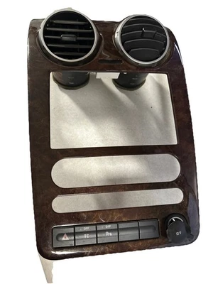 05 06 07 Ford Freestyle Manual Heater AC Control Bezel Air Vents OEM 6640394 - Image 1 of 2