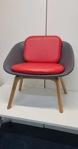 Muebles Calibre Avis Breakout - Silla de diseño con respaldo bajo - Pata de roble - Asientos rojos grises - Imagen 1 de 13