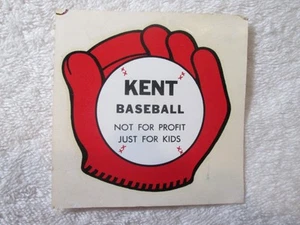 Calcomanía adhesiva vintage de ventana de béisbol de las pequeñas ligas de Kent de los años 60 - Imagen 1 de 2