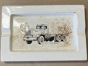 WADE OF ENGLAND VINTAGE ASHTRAY - HAYES TRUCK CLIPPER 100 SERIES - Picture 1 of 5