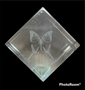 Glass Cube With Laser Engraved Butterfly - Picture 1 of 1
