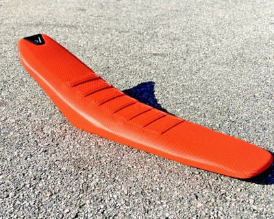 Asiento bajo completo KTM SX 125 (2023-2026) NUEVO - Se adapta a SX 125 250, SX-F 250 350 450 Foto 1 de 4