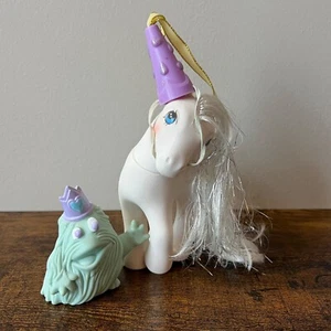 My Little Pony G1 Pegasus Prinzessin Tiffany mit Hut, Zauberstab und Bushwoolie - Bild 1 von 7