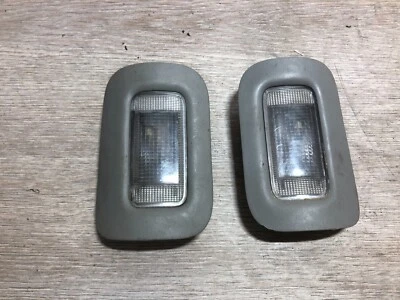 Kia Sedona 2006 par de luces interiores de 5 puertas Foto 1 de 2