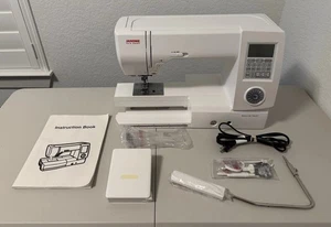 Janome Memory Craft Horizon 7700 QCP Computerized Sewing Machine & Pedal - Picture 1 of 23