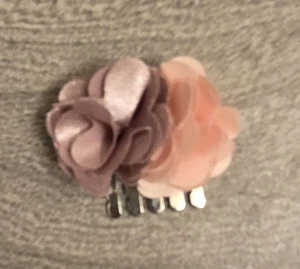 Blaire Wilson Meet Outfit: Hair Clip ONLY American Girl Doll - Picture 1 of 2