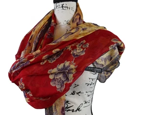 Giorgio Armani Womens Shawl Scarf Square Silk Floral Italy 54x54 Flowers Red Fun - Picture 1 of 13