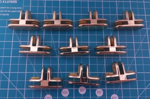 Clip conector cubo de vidrio de 3 vías 3/16" - 10 piezas estante de vidrio templado dorado - Imagen 1 de 3