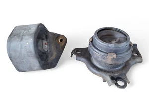 Honda Element 03-11 Hintere Motor Gummilager 50810-S7D-003, 50821-SCV-A03, E026 - Picture 1 of 6