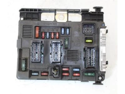 9650618380 SCATOLA FUSIBILI SIEMENS PEUGEOT 1007 (A8) 1.4 HDI 8V 68CV MAN 5M (20 - Immagine 1 di 3