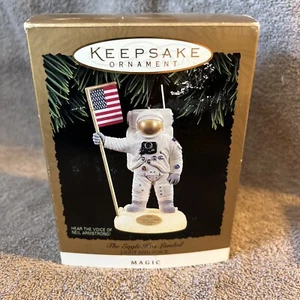 1994 Neil Armstrong Hallmark Keepsake Magic Ornament The Eagle Has Landed  - Picture 1 of 6