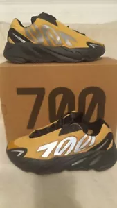 Adidas Yeezy Boost 700 MNVN Honey Flux GZ0717 Men's Size 6.5 - Picture 1 of 6
