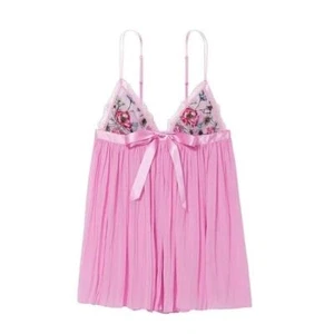 Victoria's Secret Very Sexy Embroidery Pleated Babydoll M *Garden* NEW! - Picture 1 of 4