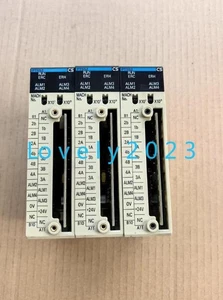 1pc used Omron PLC module CS1W-PTS52 - Picture 1 of 4