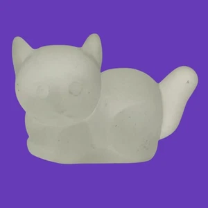Adorno de estatuilla de gato de vidrio esmerilado - Imagen 1 de 5