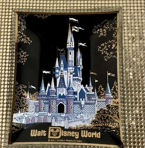 Vintage Walt Disney World Cinderella Castle Souvenir Glass Tray Trinket Dish - Picture 1 of 9