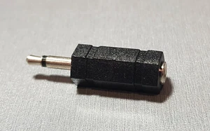 1PCS 3.5mm Mono Plug to 3.5mm Stereo Socket Adapter - Picture 1 of 1