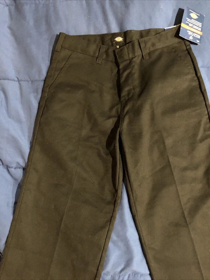 Pantalón Dickies Boys Frente Plano 12 Husky Negro Ajuste Clásico  Foto 1 de 4