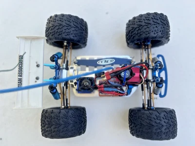 Team Associated RC18T Custom Aluminum w/ Wide A-arm Kit & Brushless System - Image 1 of 4