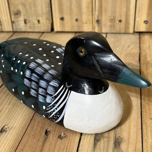 LOON DUCK DECOY Hand Carved Hand Painted Wooden Waterfowl Superb ! 10 Inches Lg - Picture 1 of 8