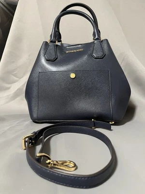 Bolso Bandolera Michael Kors Azul Marino Cuero Saffiano Greenwich Correa Dorado HW Foto 1 de 4
