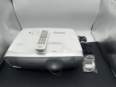 BenQ Projector HT2050 Home Theater - ¿60682-1 - Image 1 of 4
