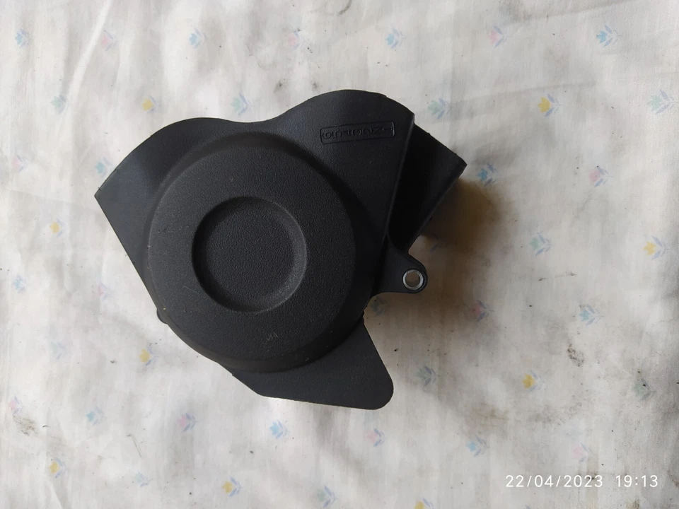 KAWASAKI VERSYS 650 CHAIN COVER SPROCKET 14026-0092 Foto 1 de 3