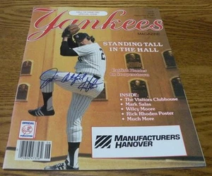 September 1987 Yankees Magazin signiert von Jim "Catfish" Hunter mit Echtheitszertifikat - Bild 1 von 5