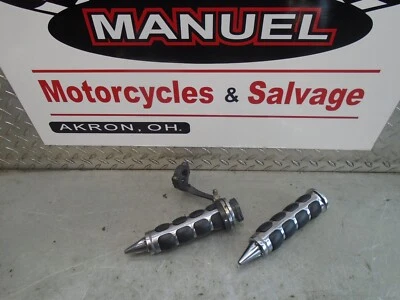 Suzuki VL1500 2001 Intruder mercado de accesorios empuñaduras de clavos y bloqueo del acelerador Foto 1 de 4