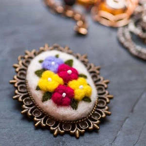 Wool Felt Flower Brooch – Handmade Vintage Pin – Eco Jewelry Gift for Mom, Xmas - Picture 1 of 5
