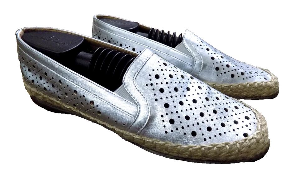 ANDIAMO Designer Perforated Metallic Silver Espadrilles Slip On Loafers EUC 7 M - Image 1 of 4