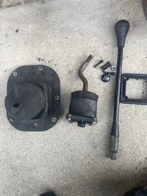 1998-2001 DODGE RAM 1500 MANUAL TRANSMISSION SHIFT TOWER NV3500 NV3500 NV3550 - Image 1 of 4