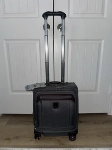 Travelpro Platinum Elite Hardside Spinner Carry-On Suitcase 21" Gray - Picture 1 of 10
