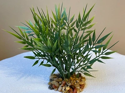 6" H x 5" W LITTLE-Hoja Verde Claro BAMBÚ 6-tallos ARBUSTO Plan de Plástico Fluido Suave Foto 1 de 4