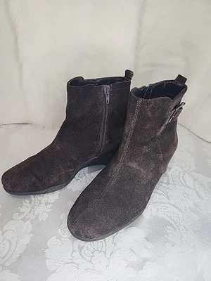 Botas de cuña de gamuza Aerosoles Entourage, marrón, talla 8,5, usadas en excelente estado  Foto 1 de 4