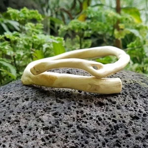 Antique Akar Bahar White Coral Maluku Ocean Handmade Bangle Bracelet #3 - Picture 1 of 5