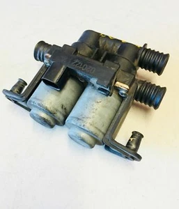 2001-2005 BMW E39 E53 X5 HEATER CONTROL VALVE DUAL SOLENOID OEM 64128374995-02 - Picture 1 of 7
