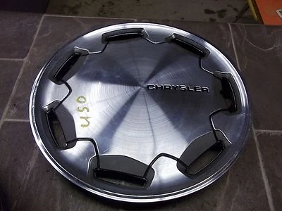 Chrysler LeBaron GTS 1985 1986 # 450 14" tapacubos/cubierta de rueda/tapacubos usado Foto 1 de 4