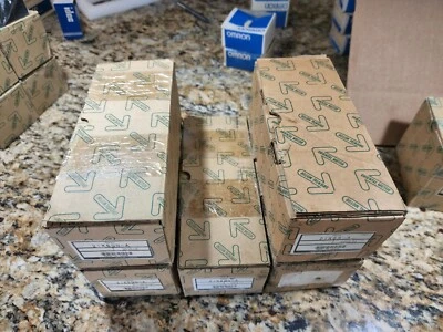 ORIENTAL MOTOR 2IK6GN-A INDUCTION MOTOR 6W 100V 60Hz 0.23A 1450RPM - Image 1 of 3